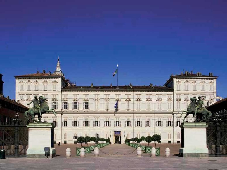Palazzo Reale di giorno