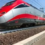 Trasporti, troppi ferrovieri positivi al Covid: cancellati 61 treni in Piemonte