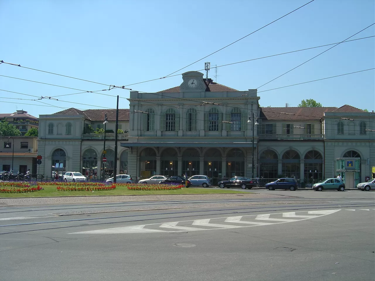 Territorio, svelata la facciata dell'ex stazione Porta Susa in tinta 