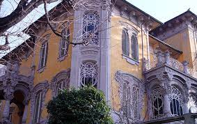 Photo of Torino, il palazzo di Profondo Rosso acquistato dagli inglesi