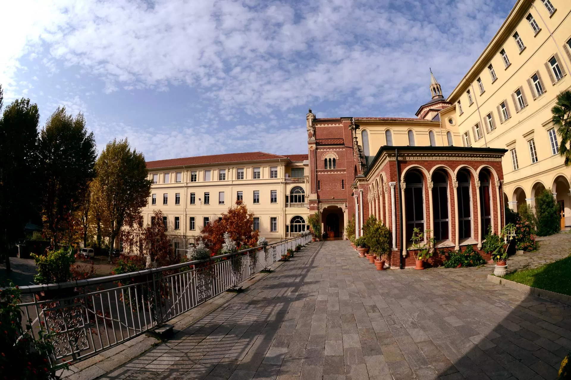 Torino, il liceo valsalice si attrezza contro il Covid: installati sanificatori aria