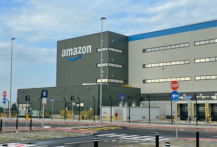 Novara, ad Agognate arriva una nuova stazione dedicata ai dipendenti Amazon