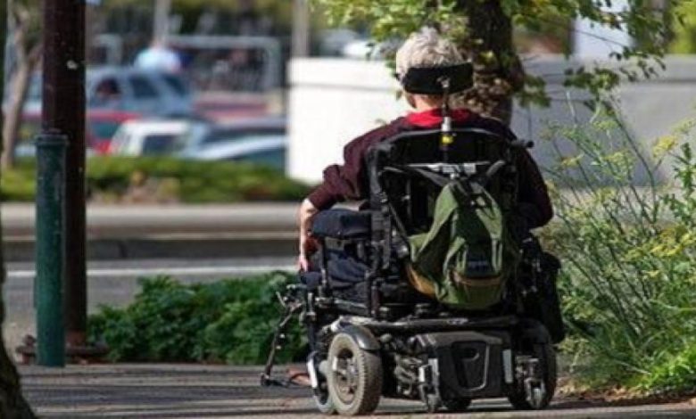 Moncalieri, ritrovata al Lingotto la carrozzina rubata a un 80enne disabile