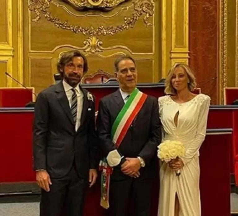 Torino, matrimonio per Andrea Pirlo in Comune
