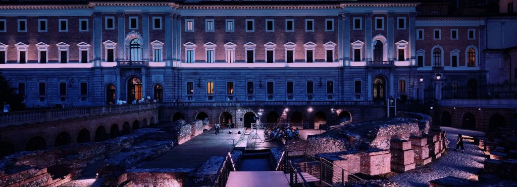 Palazzo Reale Torino di notte