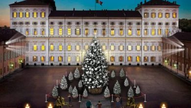 Photo of L’albero di Natale a Torino nel 2022 in piazzetta Reale