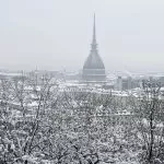 Meteo Torino, in città torna a scendere la neve