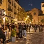 Malamovida a Torino, spunta l’ipotesi dei getti d’acqua per liberare i marciapiedi